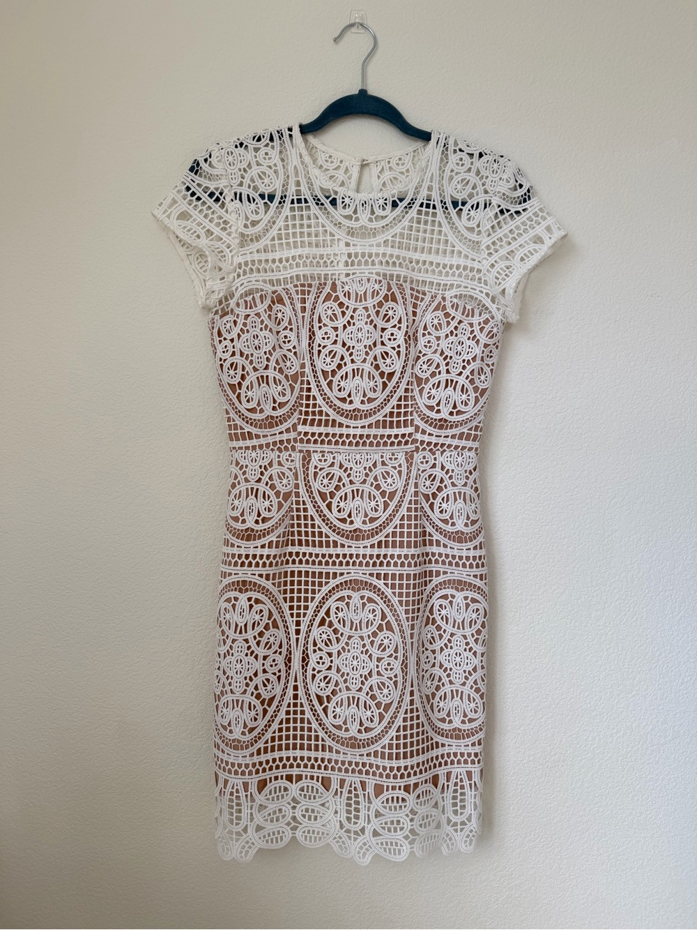 Aijek Designer Blackjack Embroidered Mini Dress in White Small - Picture 2 of 11